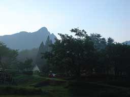 朝の鉾岳